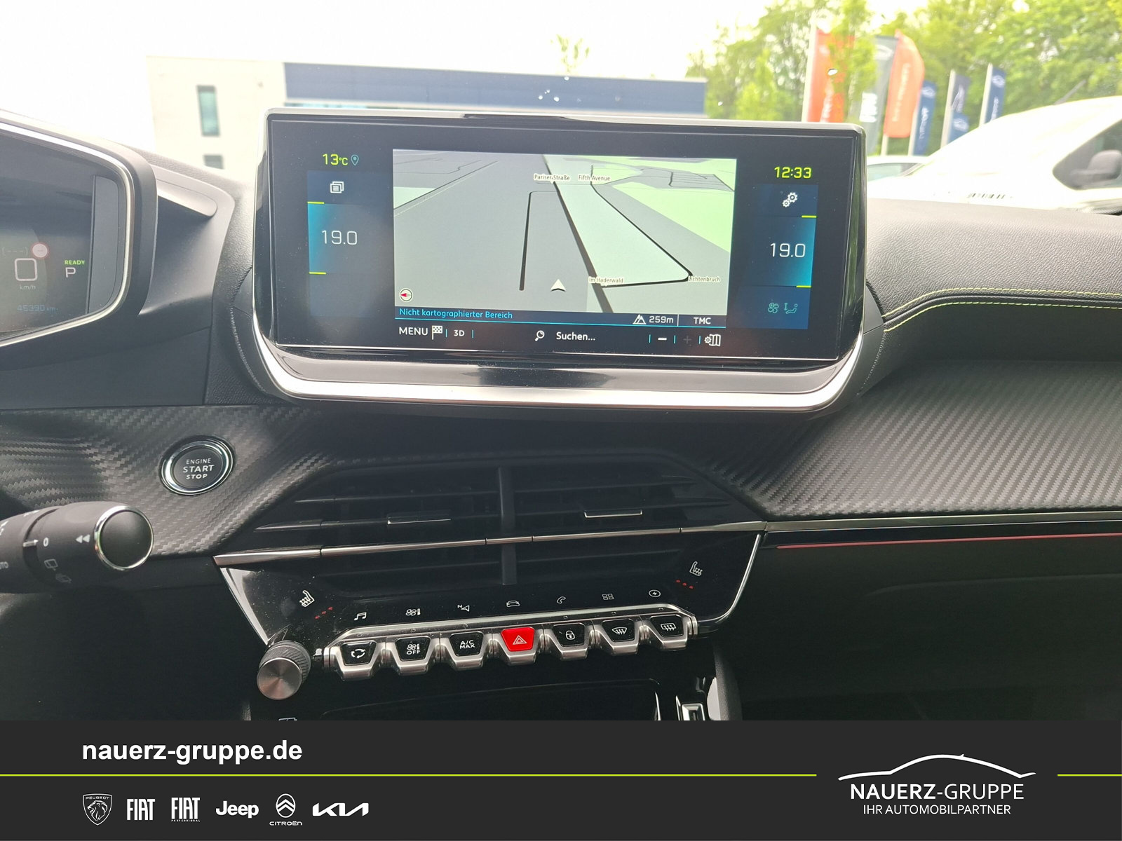 Fahrzeugabbildung Peugeot 2008 e- GT Pack 136