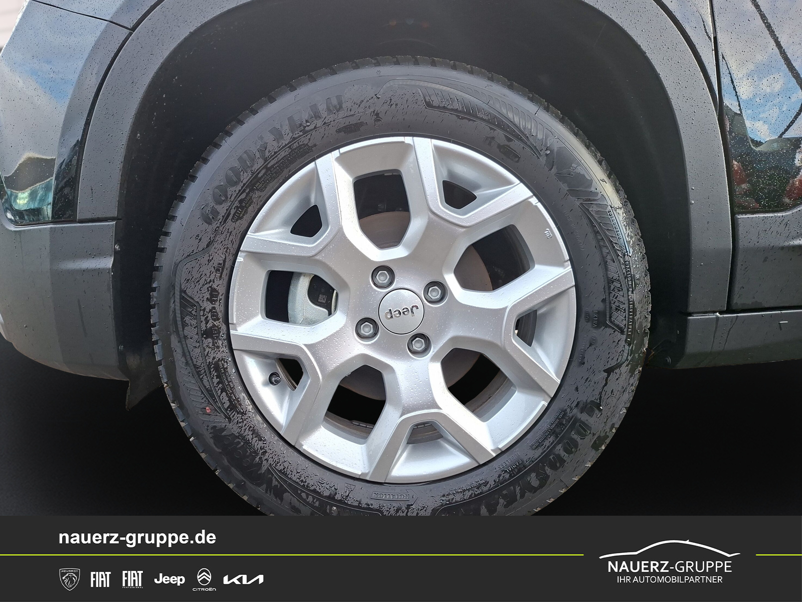 Fahrzeugabbildung Jeep Avenger Altitude