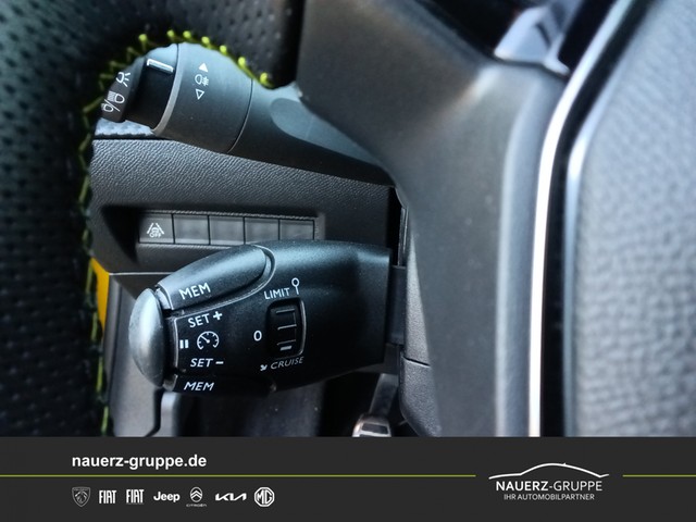 Fahrzeugabbildung Peugeot 208 Allure inkl. GT-Line Paket 100 BlueHDi