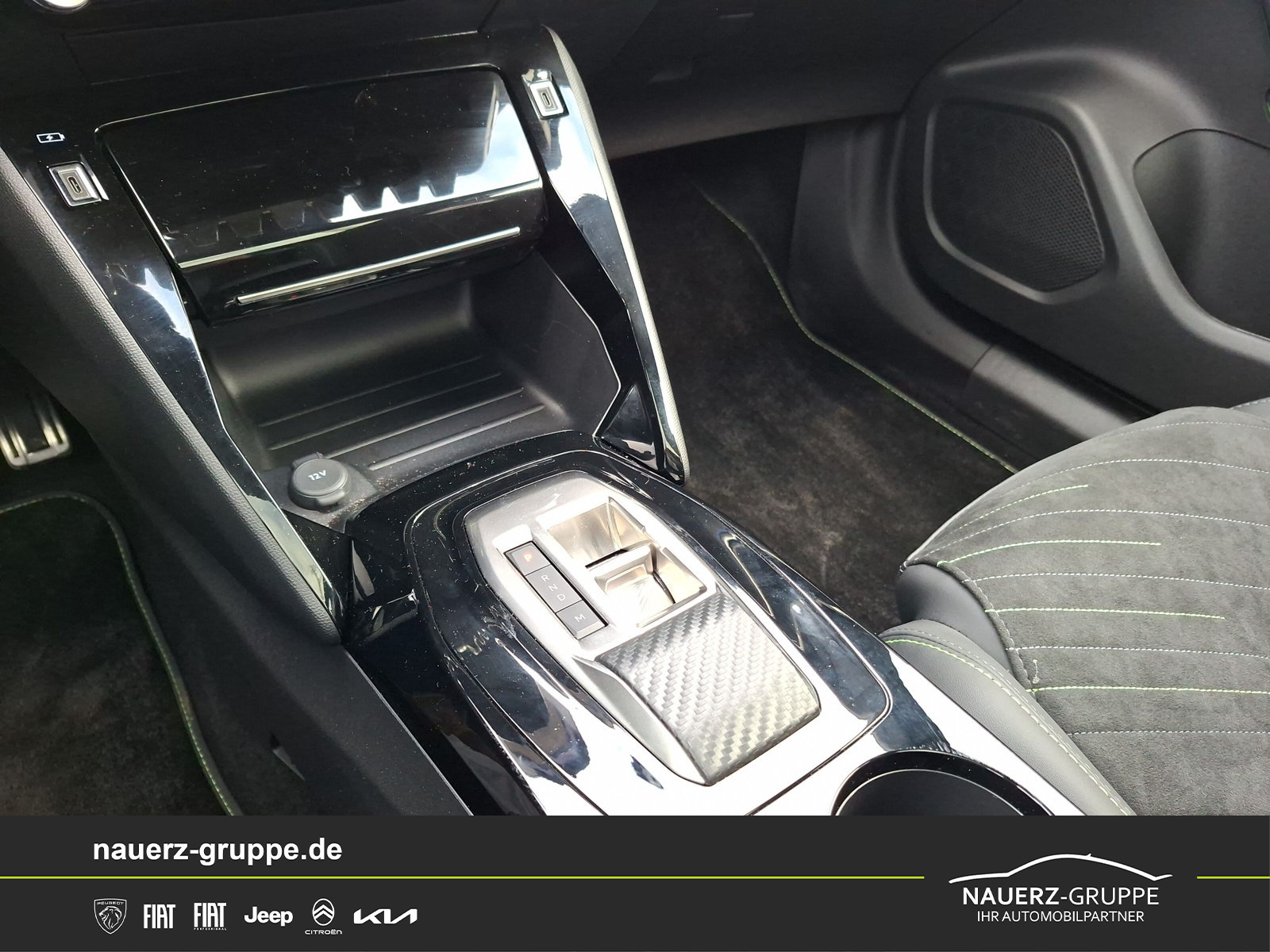 Fahrzeugabbildung Peugeot 2008 GT Hybrid 145 e DSC 6