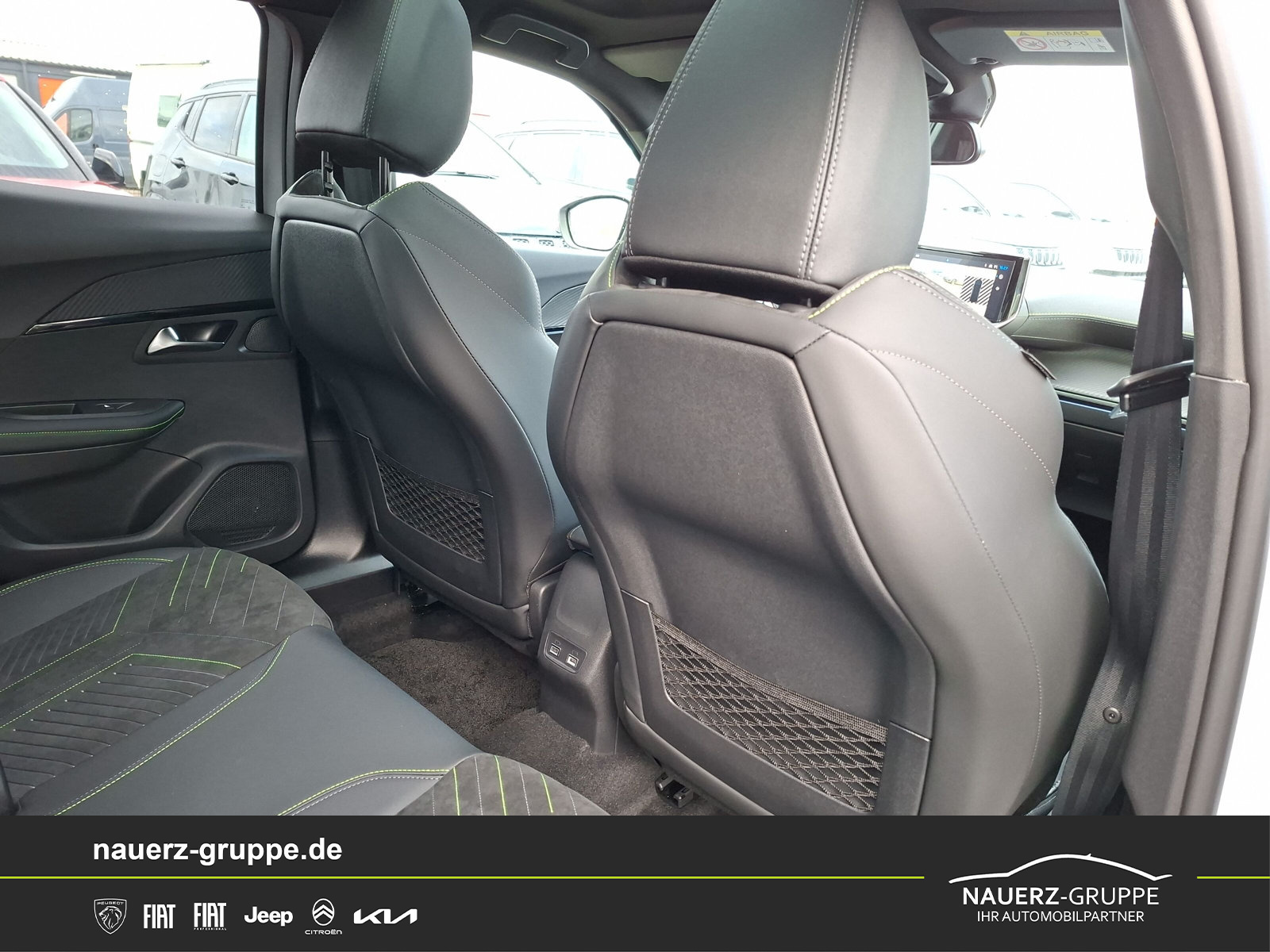 Fahrzeugabbildung Peugeot 2008 GT Hybrid 145 e DSC 6