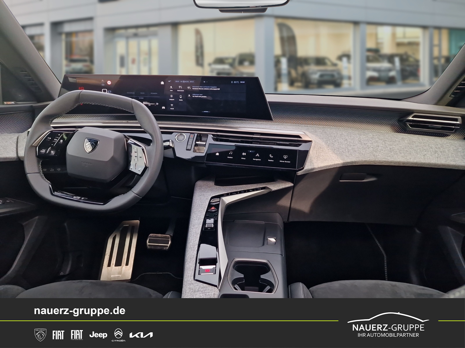 Fahrzeugabbildung Peugeot 3008 Hybrid 145 GT