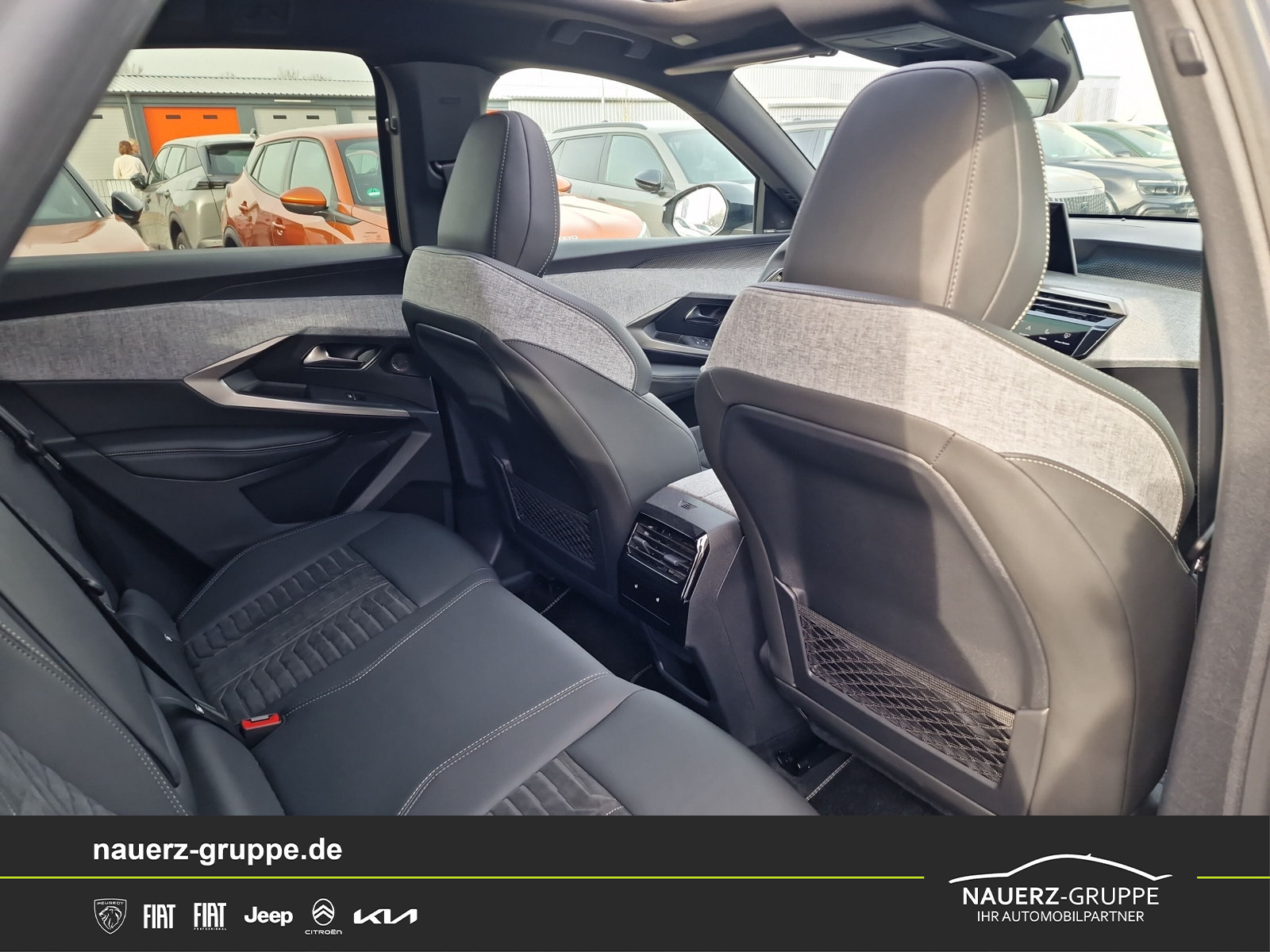 Fahrzeugabbildung Peugeot 3008 Hybrid 145 GT