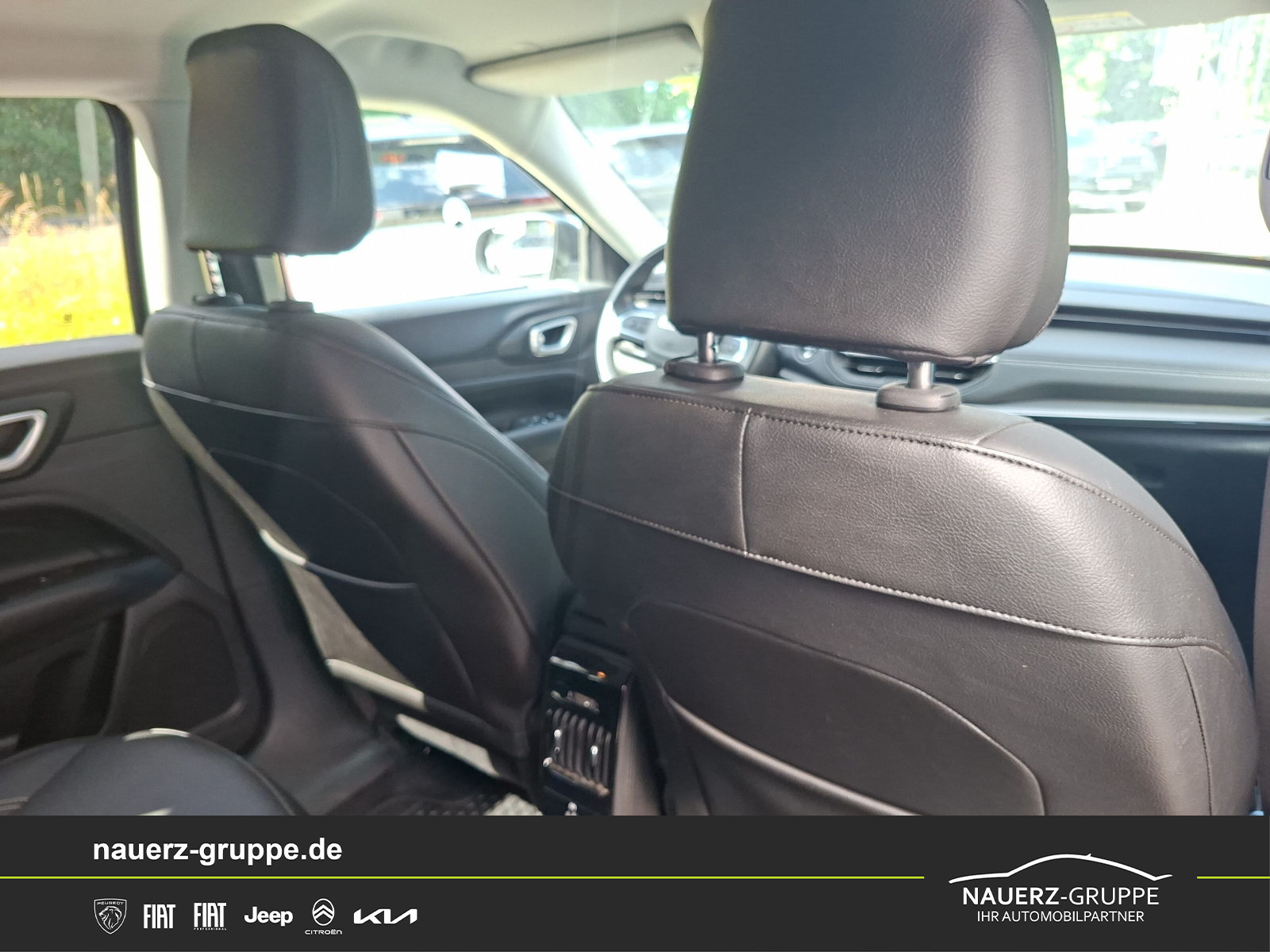 Fahrzeugabbildung Jeep Compass S Mild-Hybrid FWD