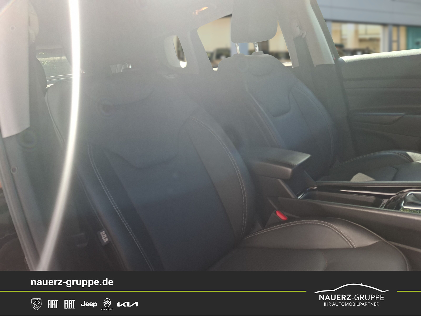 Fahrzeugabbildung Jeep Compass S Mild-Hybrid FWD