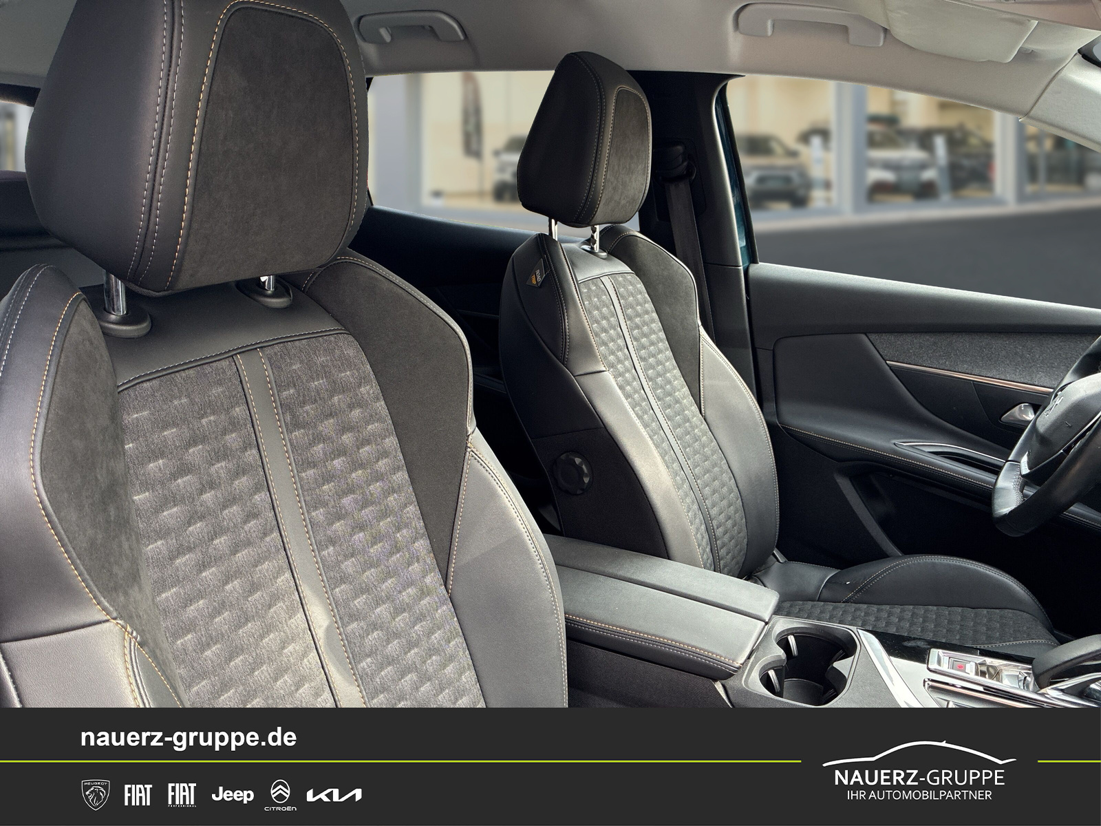 Fahrzeugabbildung Peugeot 3008 Plug-in Hybrid 225 Roadtrip - mit KI generiert/bearbeitet