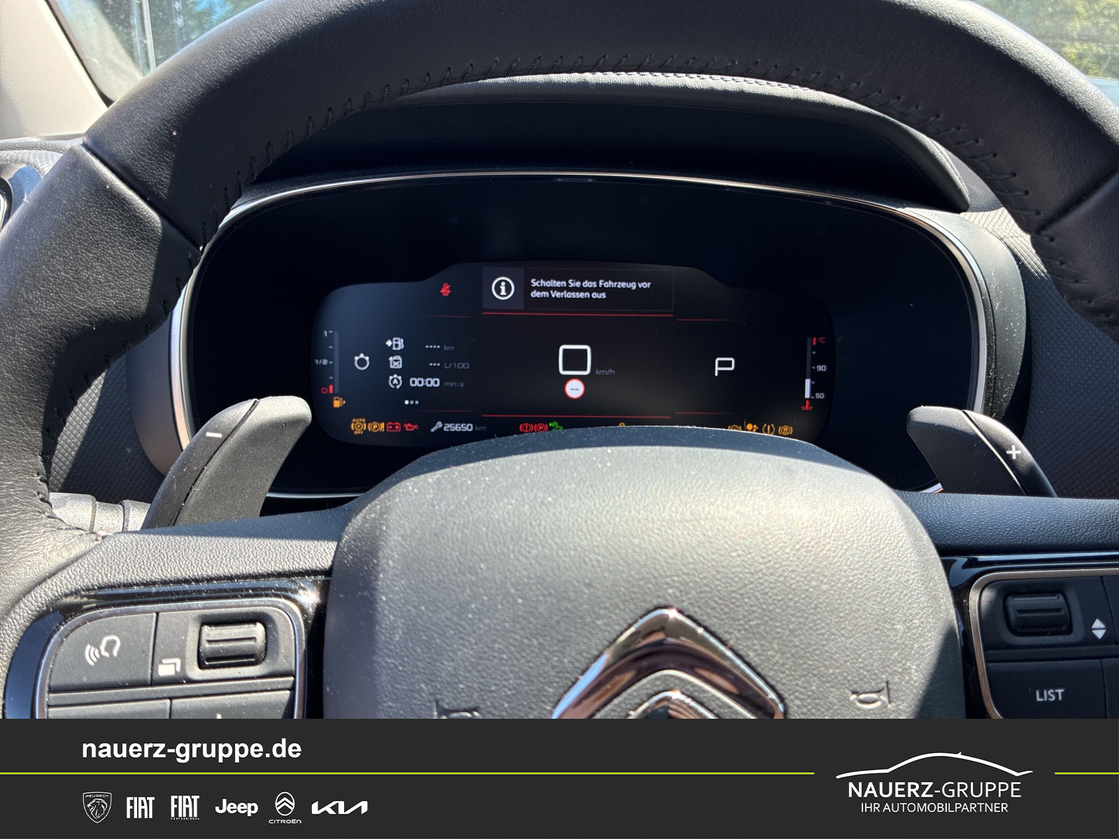 Fahrzeugabbildung Citroen C5 Aircross Shine 130 EAT8 - mit KI generiert/bearbeitet