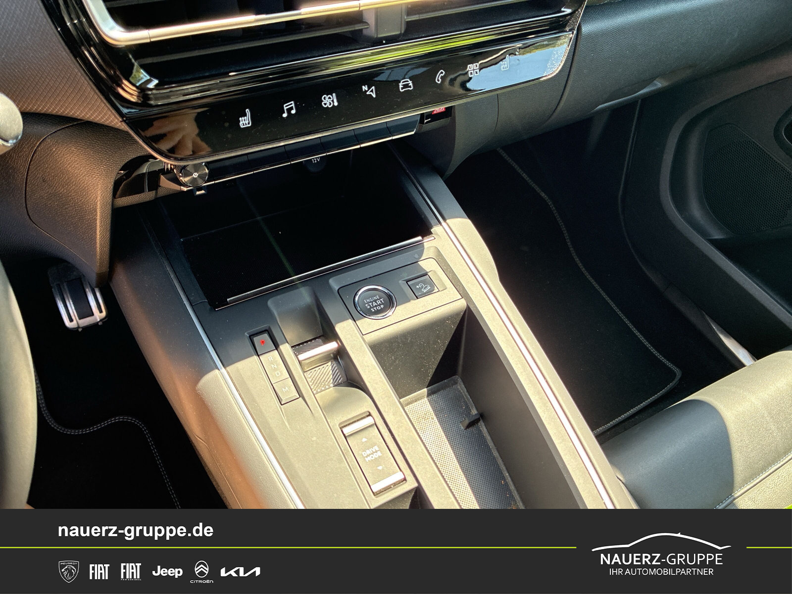 Fahrzeugabbildung Citroen C5 Aircross Shine 130 EAT8 - mit KI generiert/bearbeitet
