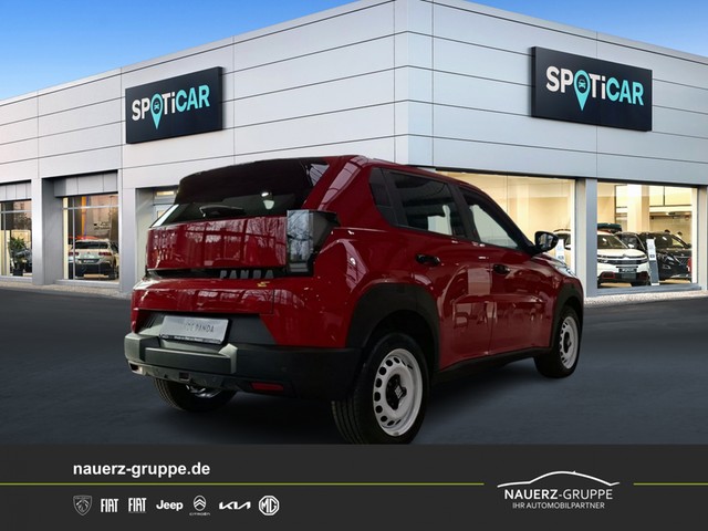 Fahrzeugabbildung Fiat Grande Panda Elektro 83 kW Red
