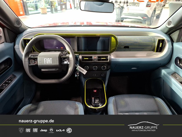 Fahrzeugabbildung Fiat Grande Panda Elektro 83 kW Red