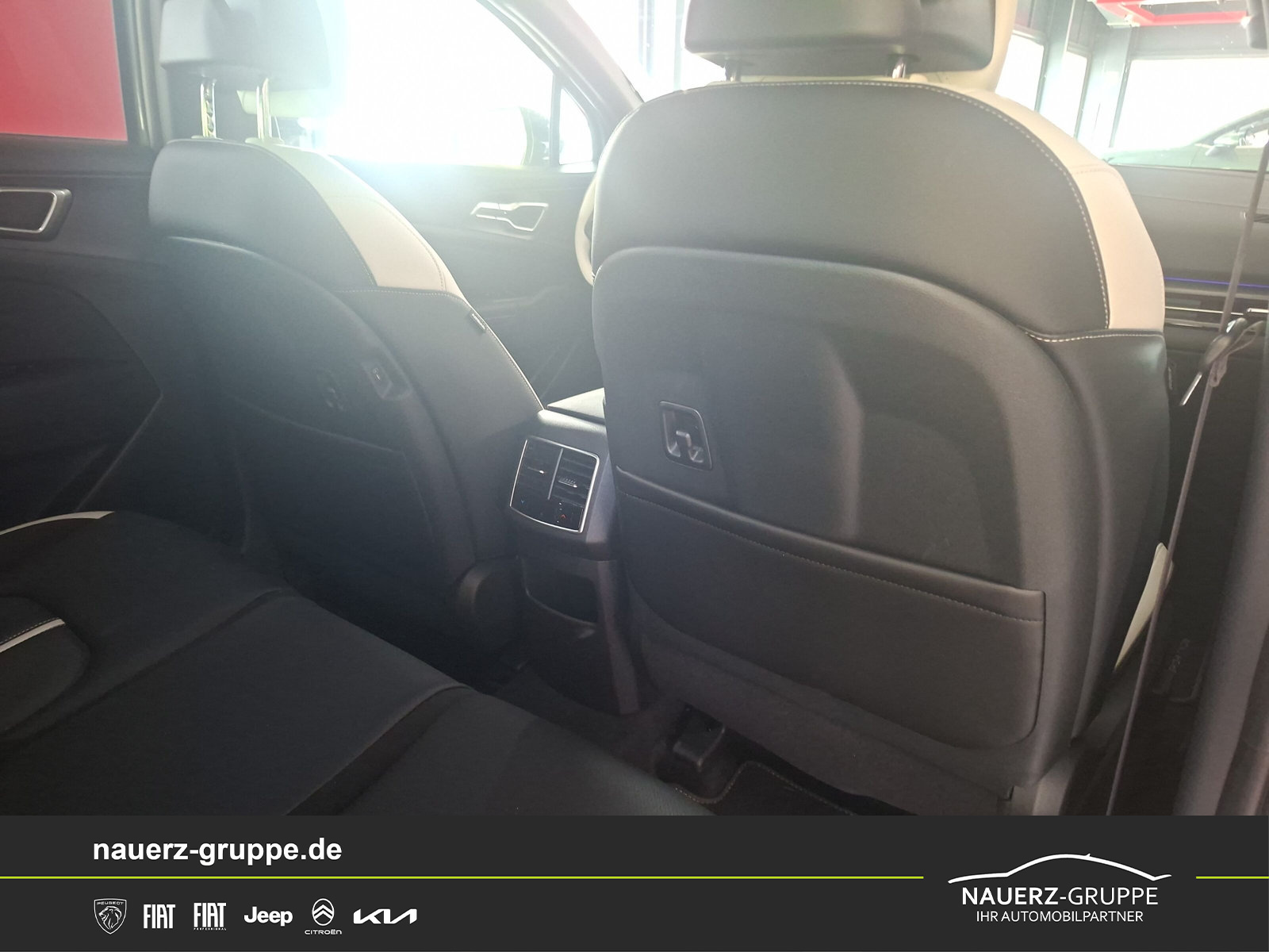 Fahrzeugabbildung Kia Sportage GT-Line 4WD 1.6 T - mit KI generiert/bearbeitet