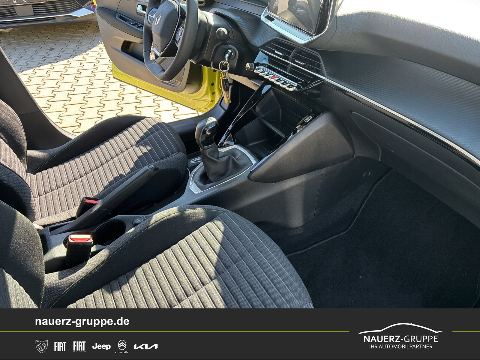 Fahrzeugabbildung Peugeot 208 Active PureTech 75