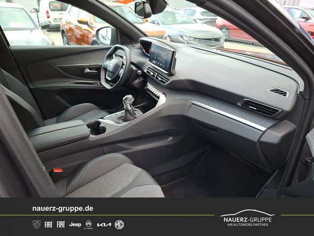 Fahrzeugabbildung Peugeot 3008 Allure Pack PureTech 130