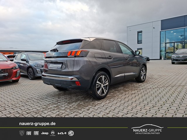 Fahrzeugabbildung Peugeot 3008 Allure Pack PureTech 130