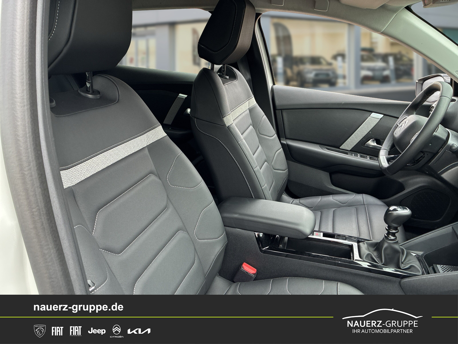 Fahrzeugabbildung Citroen C4 Max 130 NAVI SHZ Leder