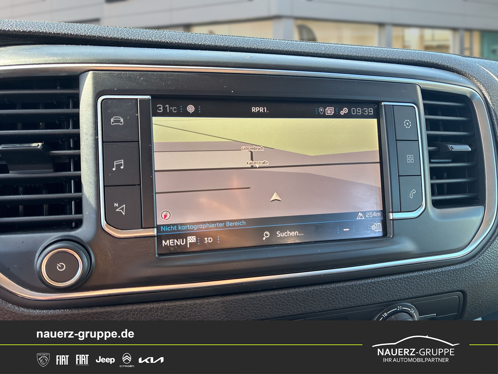 Fahrzeugabbildung Peugeot Expert Kombi L3 120 9 Sitzer