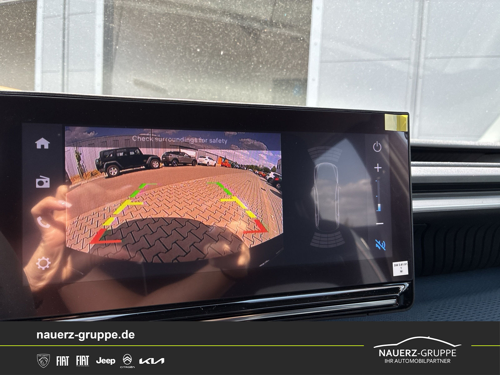 Fahrzeugabbildung Citroen C3 Hybrid 110 COLLECTION - mit KI generiert/bearbeitet