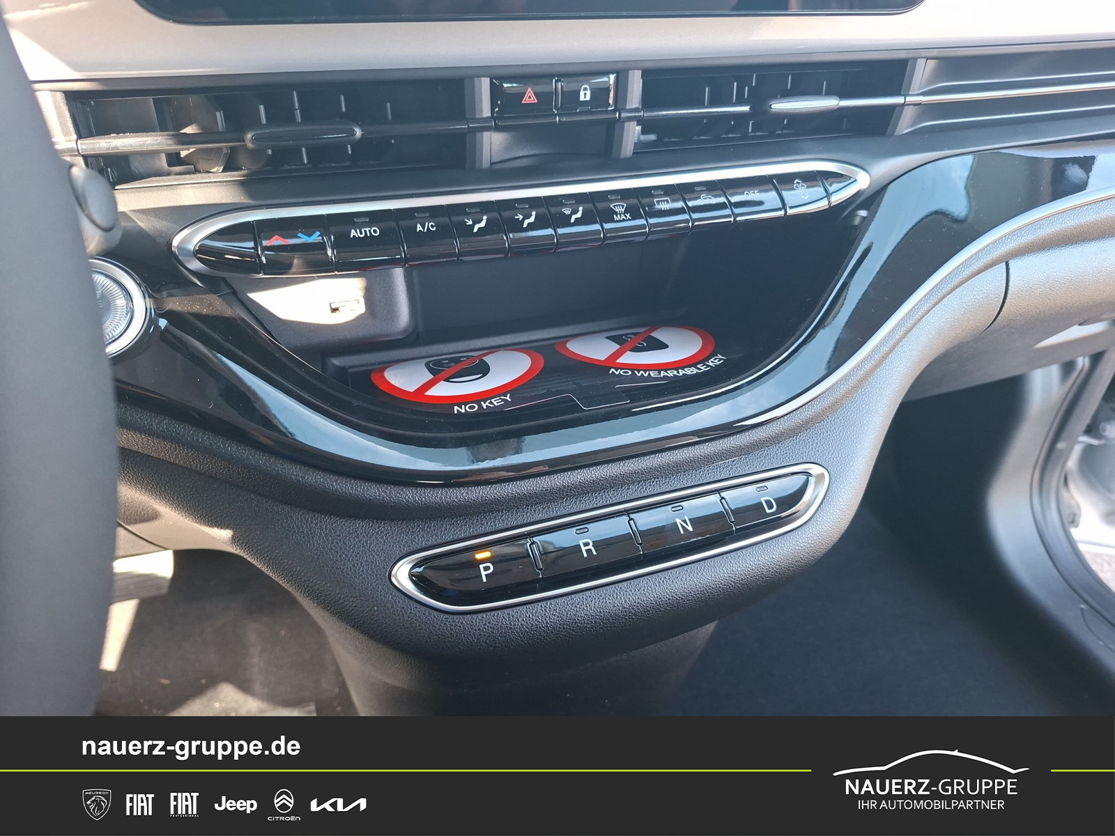 Fahrzeugabbildung Fiat 500 e Icon - mit KI generiert/bearbeitet