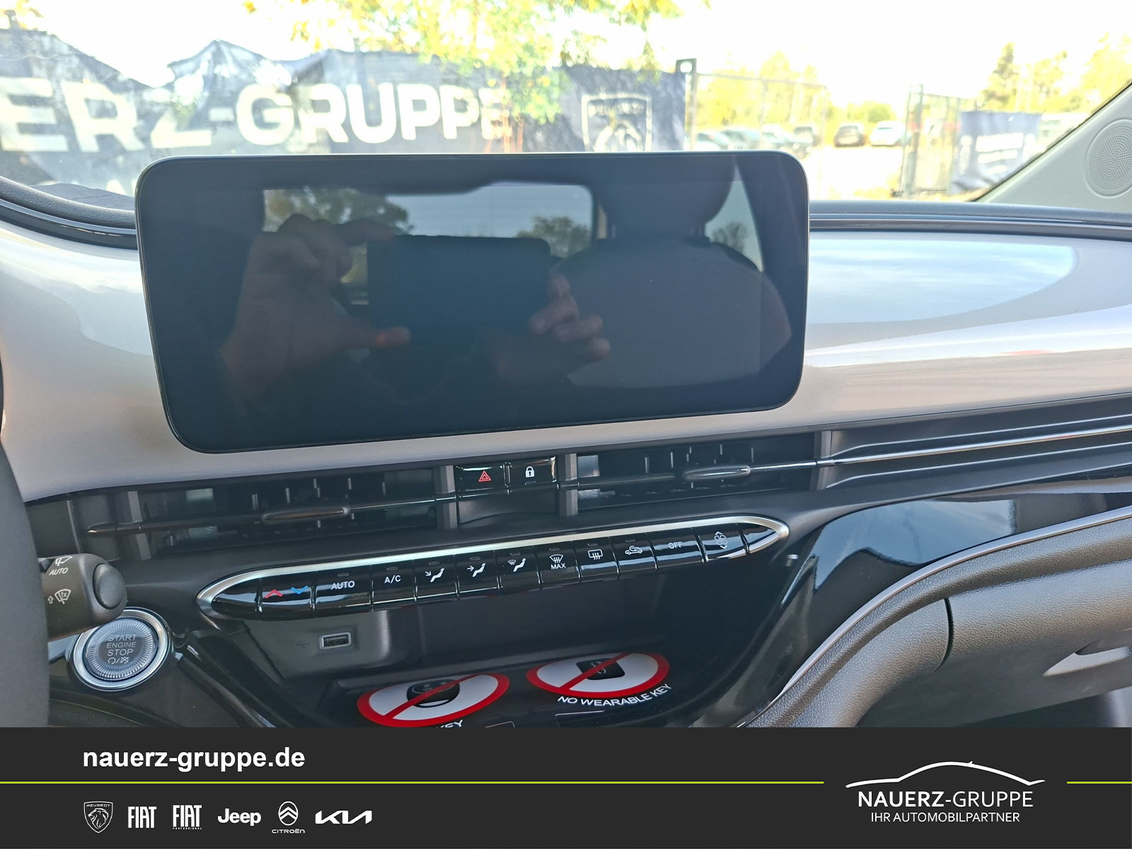 Fahrzeugabbildung Fiat 500 e Icon - mit KI generiert/bearbeitet