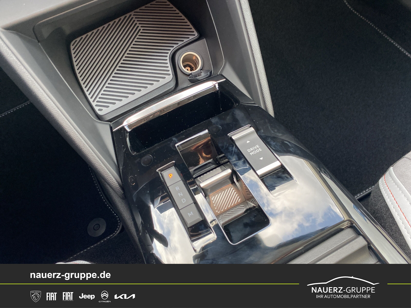 Fahrzeugabbildung Citroen C4 Max NAVI SHZ Leder