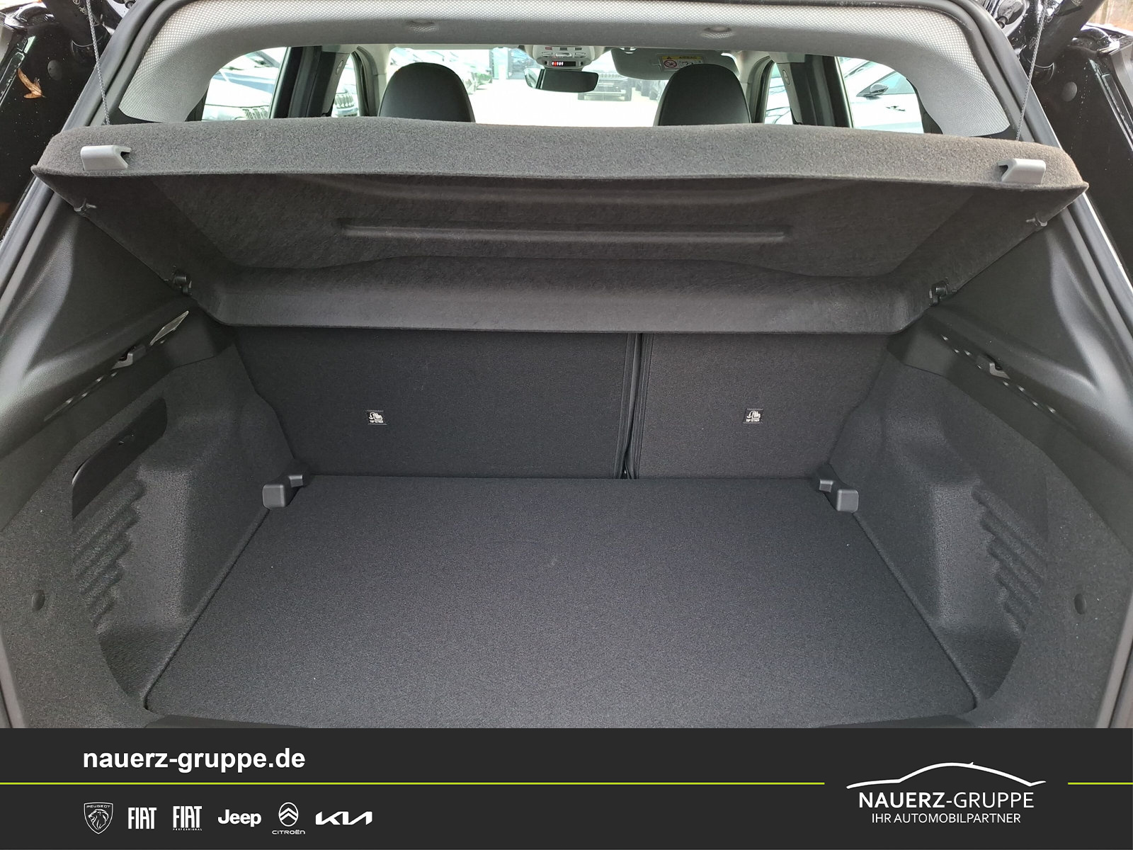 Fahrzeugabbildung Jeep Avenger E Altitude Electric