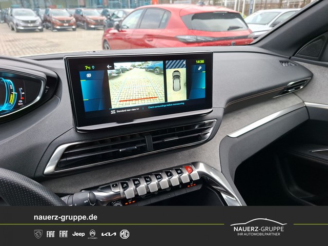 Fahrzeugabbildung Peugeot 3008 Hybrid 225 GT