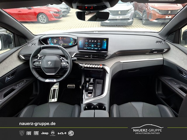 Fahrzeugabbildung Peugeot 3008 Hybrid 225 GT